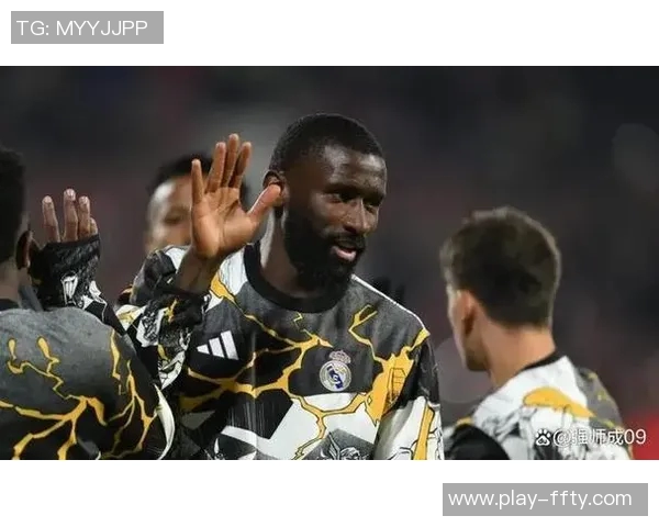 吕迪格引发多队争抢巴黎蓝军加拉塔萨雷沙特球队均在追逐中